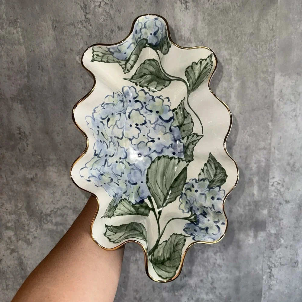 Susan Gordon Pottery Ceramic Juliette Blue Hydrangea Wavy Bowl 22k Gold Trim
